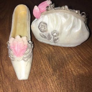 Collectible Nostalgia Miniature Shoe&Purse Pink